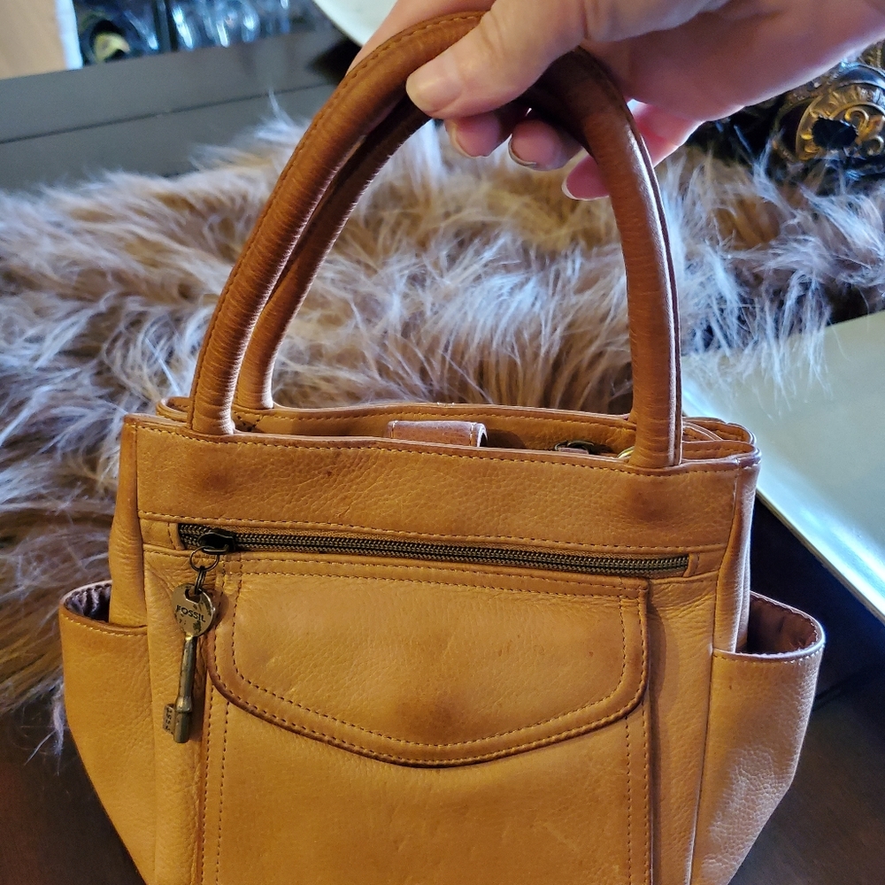 Fossil handbag